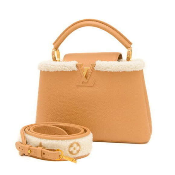 Louis Vuitton Capucines Bag Taurillon Mouton Beige - Picture 1 of 7